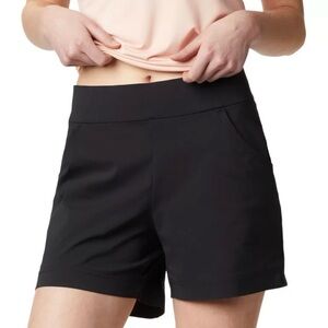 Columbia Women's anytime black pull on Shorts size medium